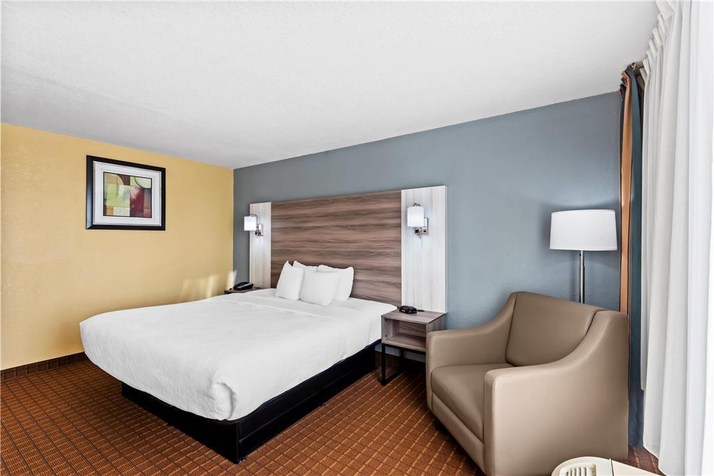 Quality Inn Fort Dodge Room photo